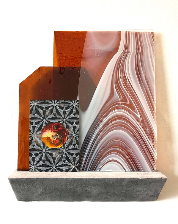 Lex Shute_Altar Study I_Alchemy of Agates, Shooter, 2023. Ink, graphite on photographic paper, zinc, glass, wood, concrete, 37x30x7cm_web