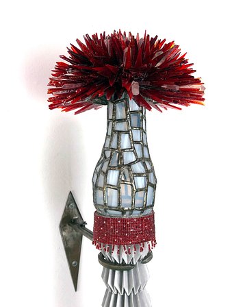 lex-shute-fly-agaric-staff-2023-cu-glass-quartz-concrete-steel-143x20x24cm-web-6801279d0aa2d