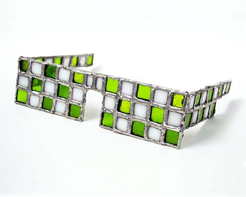 Lex Shute_Absinthe, Ocular Device, 2019 Stained glass, 5x17.5x12.5cm_web
