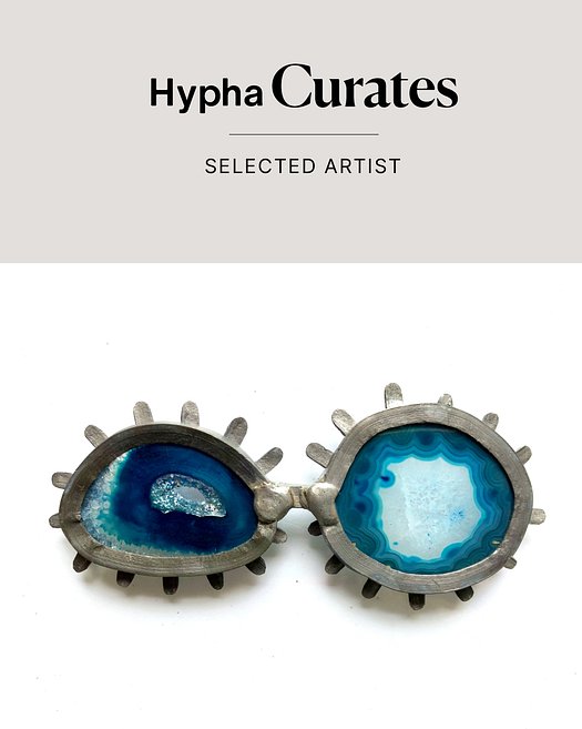 hc-selected-artist-template-white-insta-post